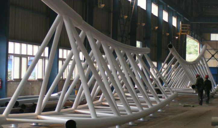 德宏管廊钢结构与桁架结构的管道支架应该如何区分